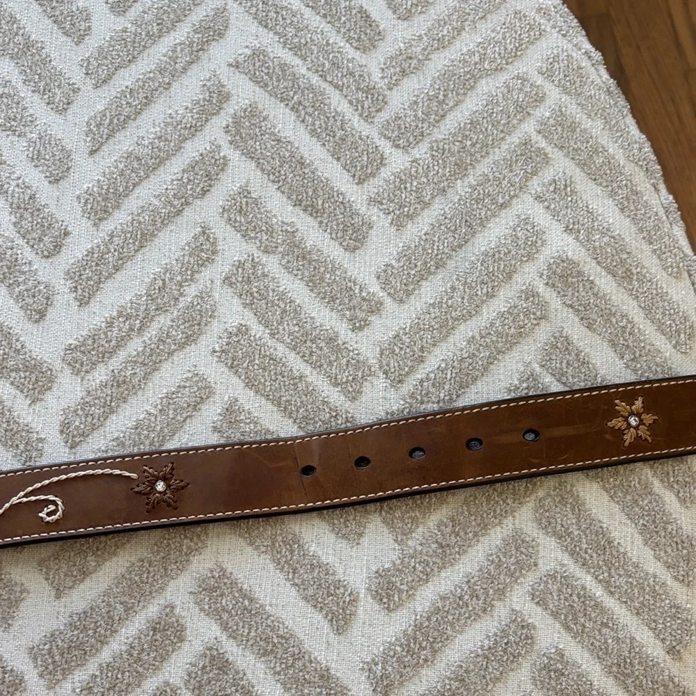 Nocona Ladies Embossed Brown Belt with Cross Buckle